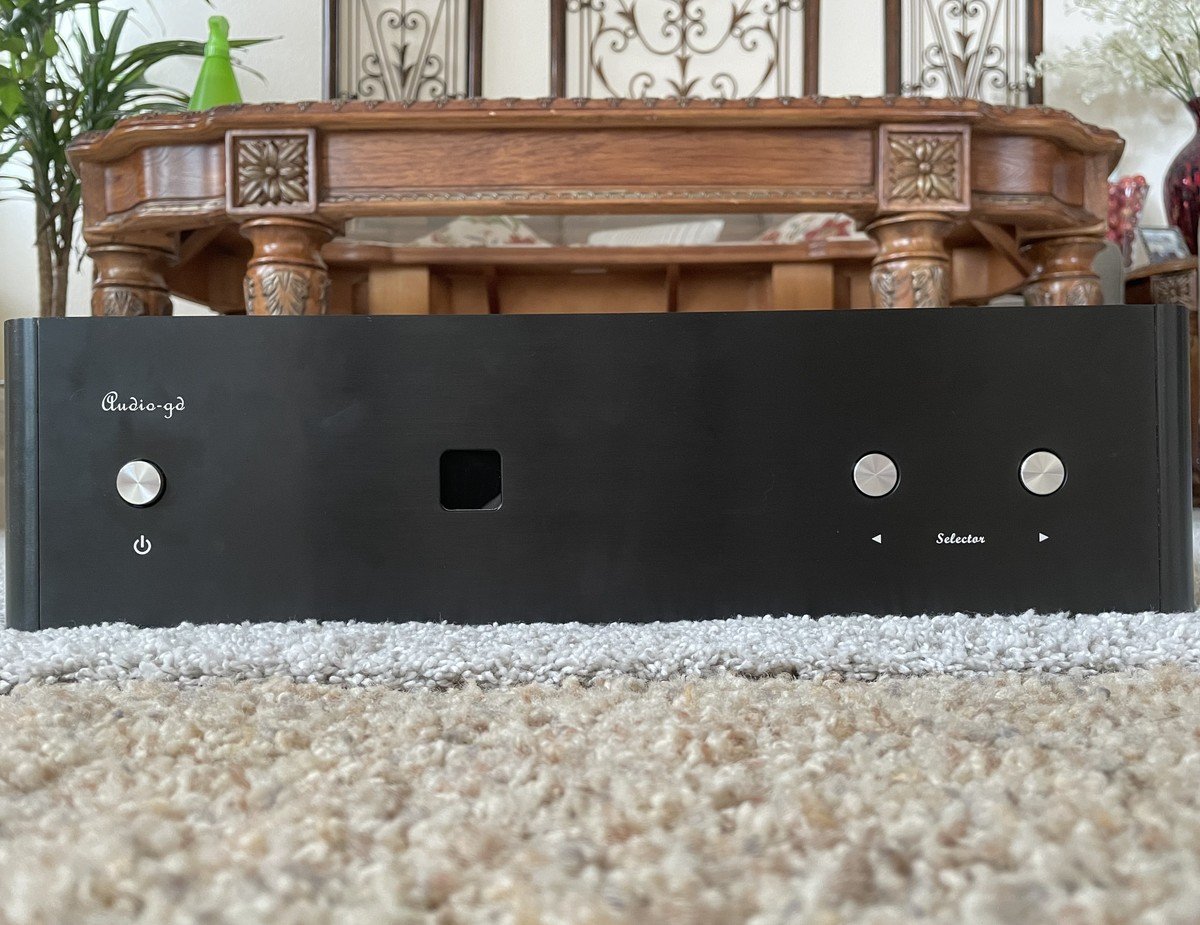 Audio-GD HE-7 MK I DAC Review image